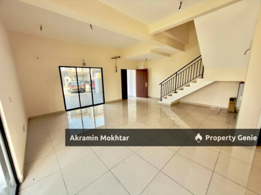 CORNER LOT 3 Storey Terrace Nassim Heights, Taman Ukay Bistari, Ampang Selangor