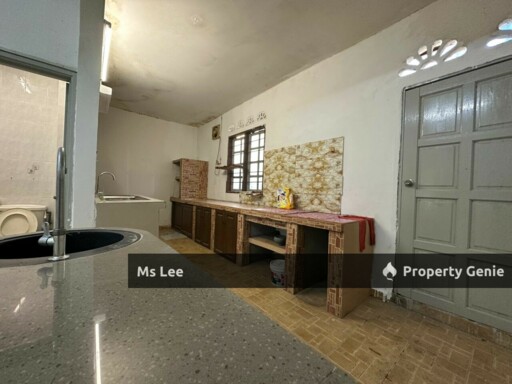 End Lot 2 Storey House @ Bandar Puteri, Klang - Sale Below Bank Value Rm120k