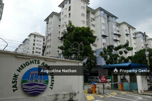 Blok Damai, Tasik Heights Apartment on Sale by Auction save $102k or 34% bmv