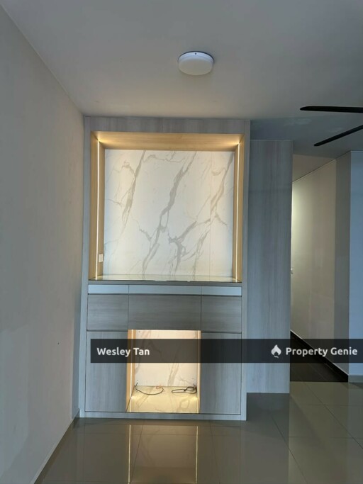 Admiral Condo Tower A Fully Furnished 3 Rooms City View Mid Floor 2 Parking For Rent | Sale