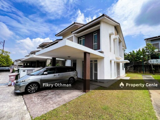 End Lot Facing Open Double Storey Presint 11 Putrajaya