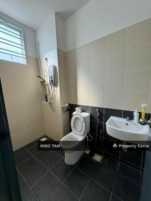 Bandar Alam Masai 2-Storey Fully Renovated & Extended Kitchen For Sale