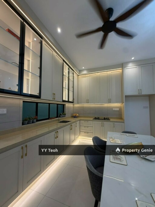 CORNER Ujong Pasir Single Storey Bungalow