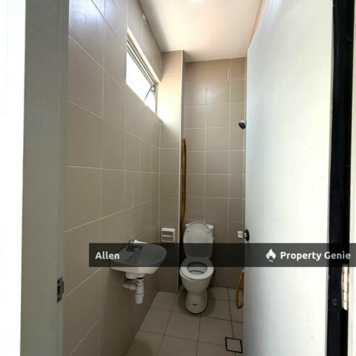 Move-In Ready! Fully Furnished Double Storey @ Horizon Hills | Available Now