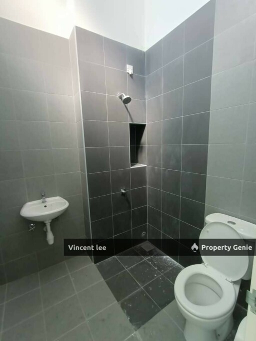 Corner Lot 47X70 Brand New Eco Forest 2 Storey Terrace [Facing North], Semenyih
