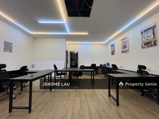 Bandar Uda Utama 2nd Floor Shop Office Main Road Facing RM1500