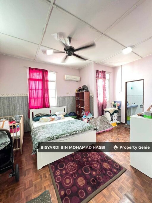 RENOVATED 2 STOREY TAMAN SUBANG MEWAH USJ 1, SUBANG JAYA .