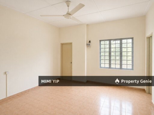 🏡 FOR RENT – Corner House with Extra Land Bandar Mahkota Cheras