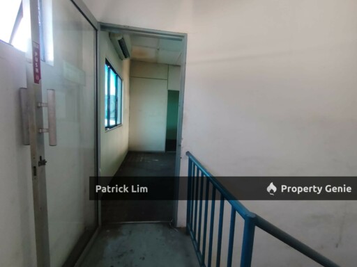 Spacious Factory 4000sqft For Rent @ Taman Merdeka
