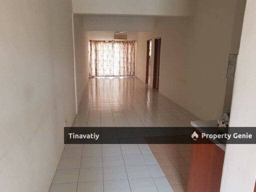 Vista Bayu Apartment to let immediately. Close to HTAR and Bandar Bukit Tinggi Medical Centre