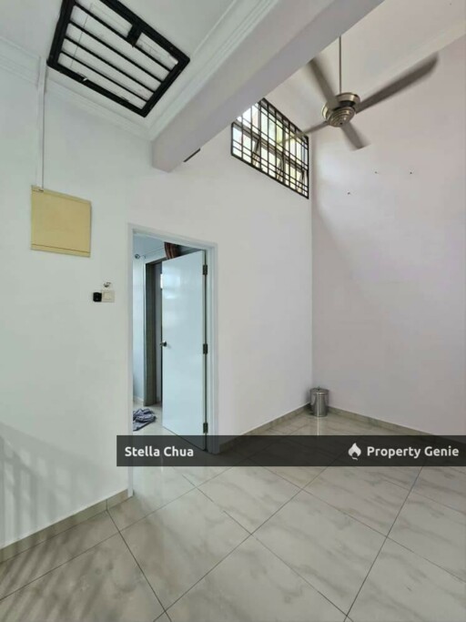 📍Jalan Enau, Taman Daya Double Storey House for Rent with G&G 😍