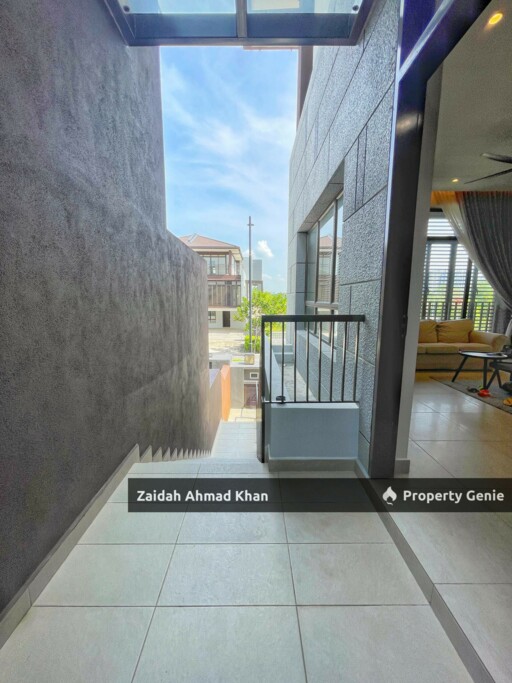 3 Storey Terrace The Mulia Residences Renovated For Sale