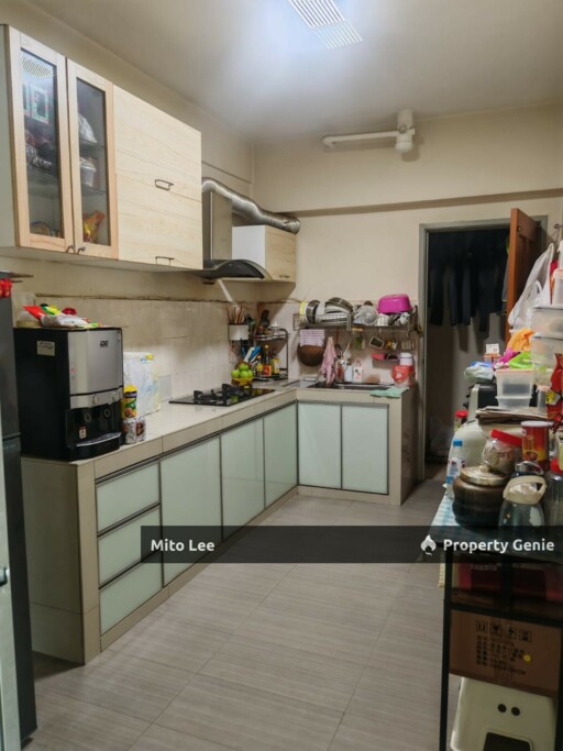 Exclusive Bayu Puteri Apartment for Sale!