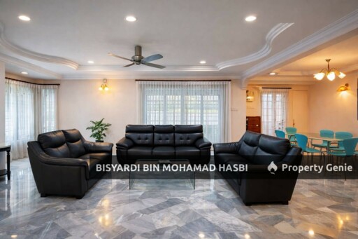 4,580 SQ.FT Corner Lot Double Storey Terrace House , USJ 23 Subang Jaya.