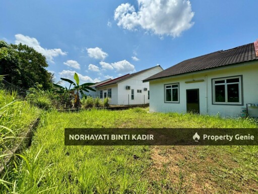 SINGLE STOREY SEMI-D, KAMPUNG PADANG JAYA, KUANTAN (FACING OPEN, LARGE REAR LAND)