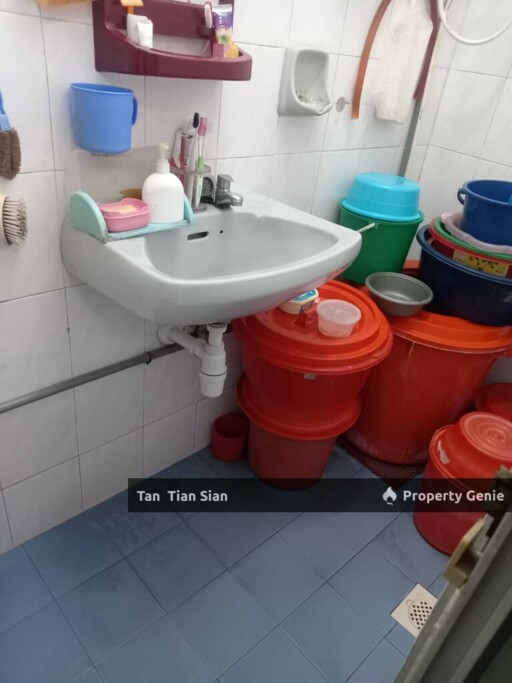 (S062) House For Sale : Pangsapuri @ Melaka, Kota Laksamana