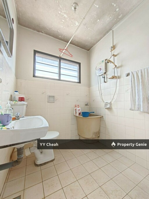 Ipoh Garden 2 Storey Terrace For Sale Good Condition Freehold