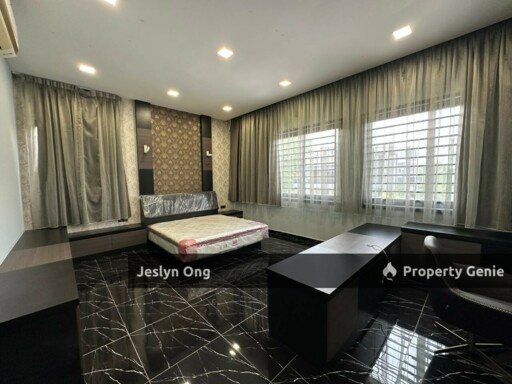 Bungalow House at Bandar Seri Alam (The Country Residency)