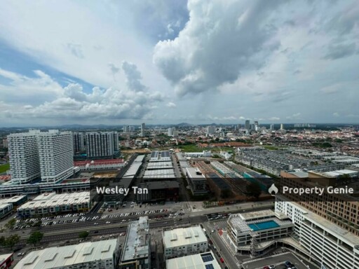 Atlantis Residence High Floor Premium Renovated Unit For Sale