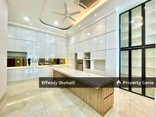 DAMANSARA COUNTRY HEIGHTS MANSION