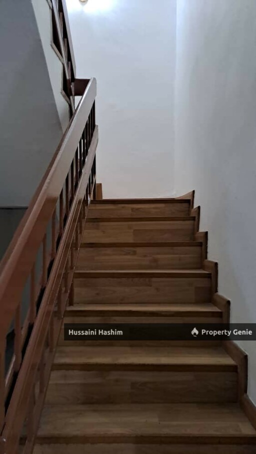 RUMAH TERES DUA TINGKAT DIUBAHSUAI @ TAMAN BUKIT KEMPAS, JOHOR BAHRU