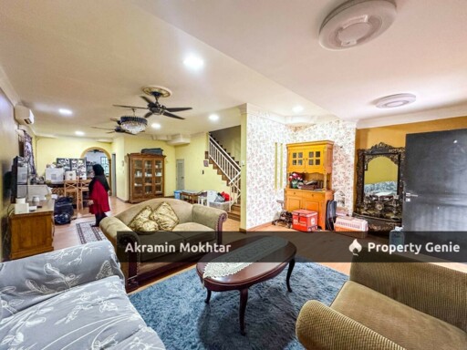 Freehold & Fully Renovated | 2 Storey Terrace Laman Delfina Nilai Impian Nilai N9