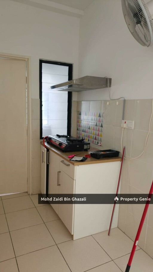 Partly Furnished Prima One