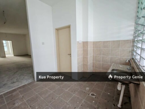 For Rent! Second Floor Intermediate House at 7th Mile