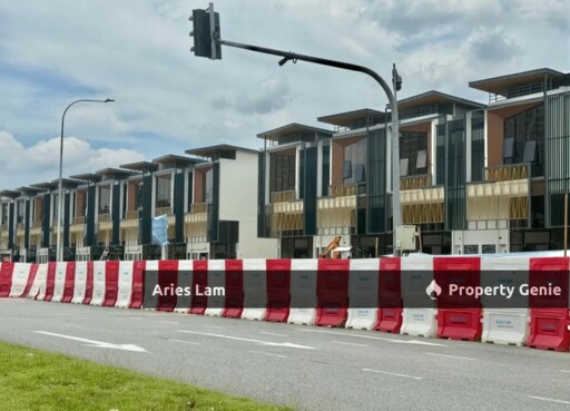 Indah Prime 2 @ Bukit Indah /Double Storey Shoplot /Hot Area