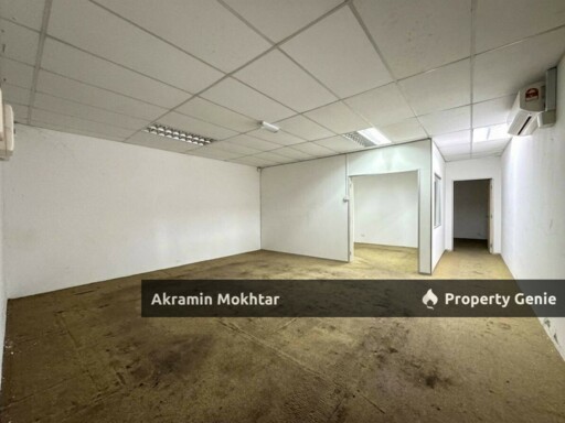 Facing OpenSingle | Storey Shoplot at Kosmopleks, Bandar Baru Salak Tinggi, Sepang