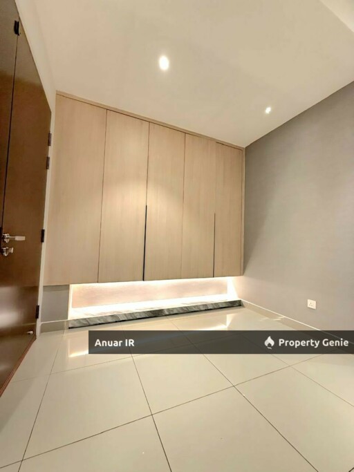 [Renovated End Lot Unit] Double Storey Terrace House Sejati Lakeside Cyber 10 Cyberjaya