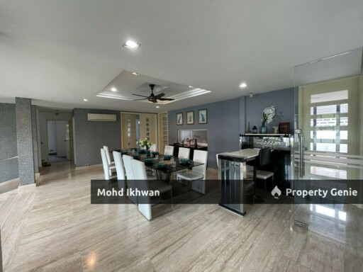 2 STOREY BUNGALOW JALAN AYER MOLEK TASIK TITIWANGSA