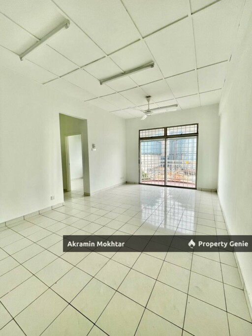 Corner Unit, Renovated & 1 Parking | Tasik Height Apartment, Bandar Tasik Selatan, Cheras KL