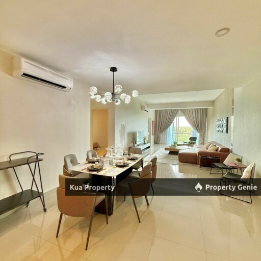 The Wharf Spacious City Residence For Sale at Miri