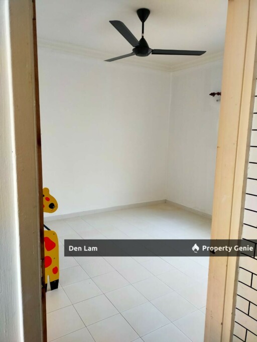Tudor Court Ampang Renovation unit for rent!!