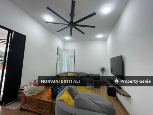 Rumah Banglo Taman Satelit Beserah Kuantan