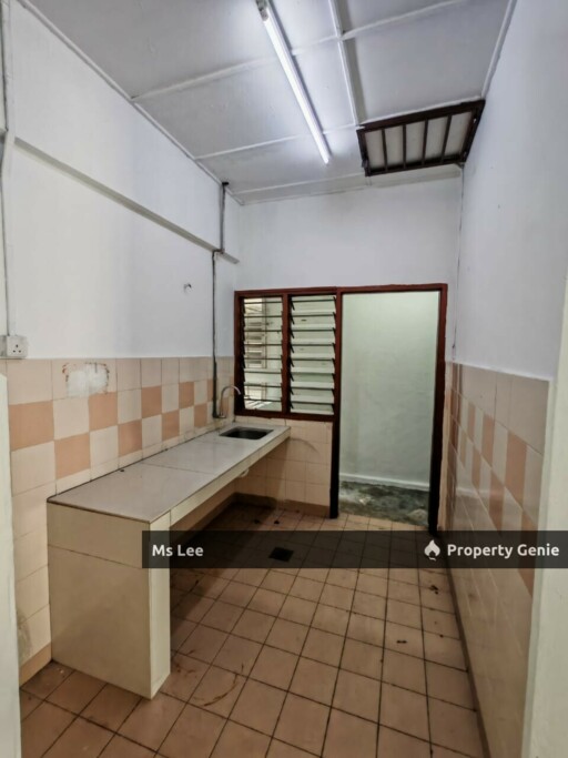 3rd floor Shop Apartment RM 450 (Setia Price)-Taman Sentosa @ Klang-Ready Now