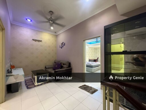 FREEHOLD, PARTIALLY FURNISHED & RENOVATED| Double Storey Terrace Bandar Puteri Klang, Jalan Gelang,Selangor