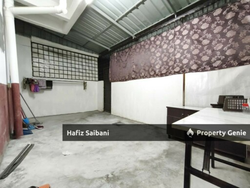 Double Storey Bandar Saujana Putra