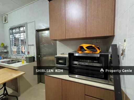 Room for rent at Taman Pelangi @ Johor Bahru