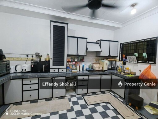 TAMAN BERJAYA GOMBAK CORNER LOT