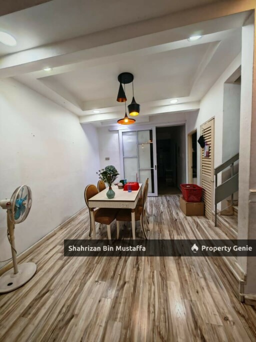 Double Storey, Taman Universiti, Skudai, Johor