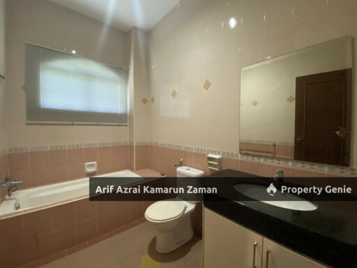 [Luxury 2-Storey Bungalow] Exclusive 5-Bedroom Bungalow @ Beverly Row, IOI Resort City | 6,000 sqft Built-up | 8,000 sqft Land | 7 Bathrooms | RM10,000