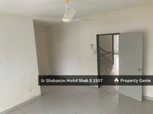 THREE STOREY TERRACED HOUSE FOR SALE - TAMAN AMAN PERMAI