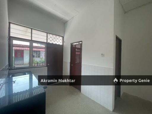FACING OPEN Single Storey at Taman Desa Rhu Seremban