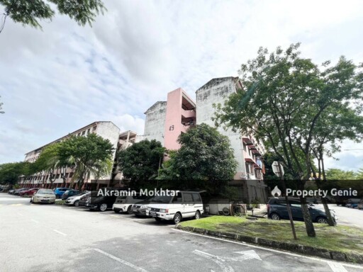 Flat PKNS Blok 49 @ Seksyen 7, Shah Alam