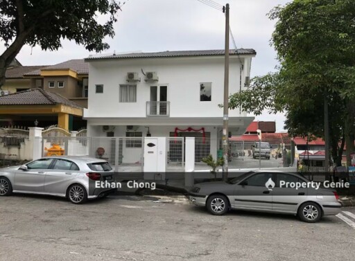 Connaught Cheras Corner Double Storey House For Rent