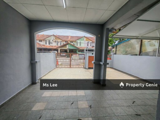 2 storey house-Mutiara Bukit Kemuning-Seksyen 25,Shah Alam -Ready Now
