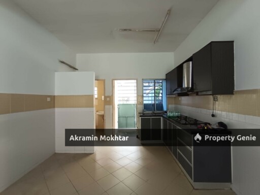 Double Storey Terrace (Intermediate), Kota Puteri, Rawang