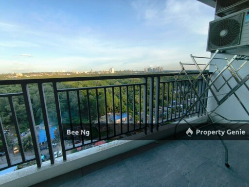 8Scape Residence @ Perling
